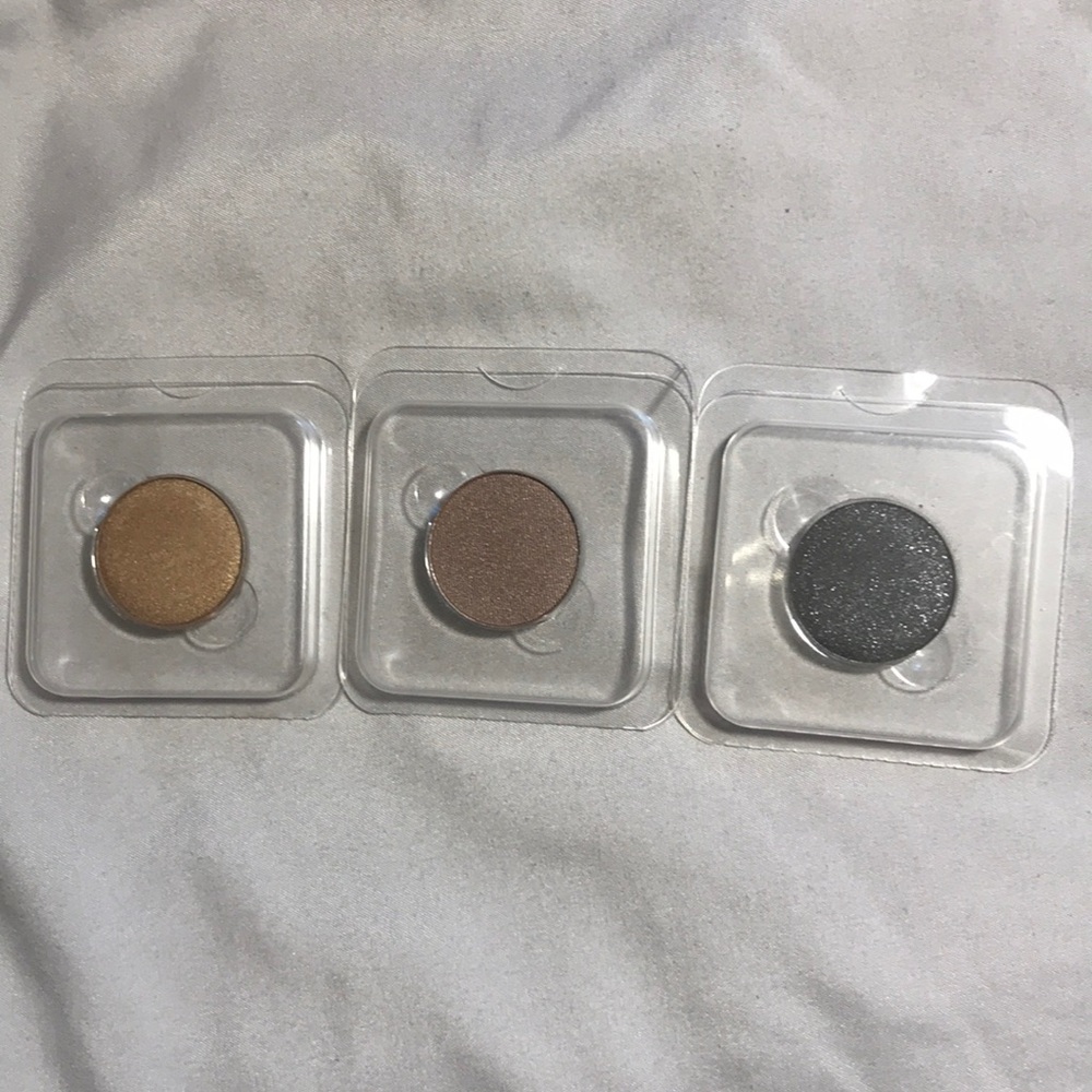Anastasia Beverly Hills single eyeshadow bundle